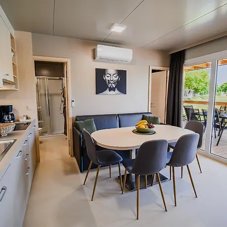 Tatil Evi 3 Bedroom Mobile